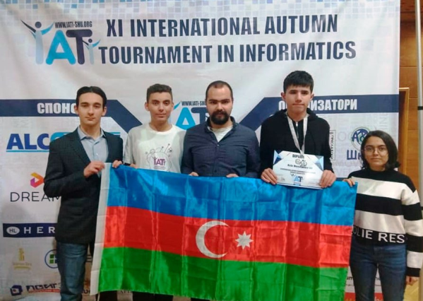 azercell-in-desteyi-ile-mekteblimiz-beynelxalq-ugura-imza-atib